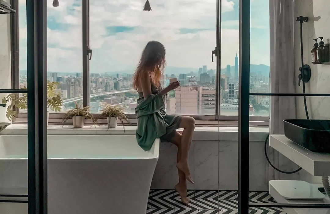 Urban Abode Apartment 1-1